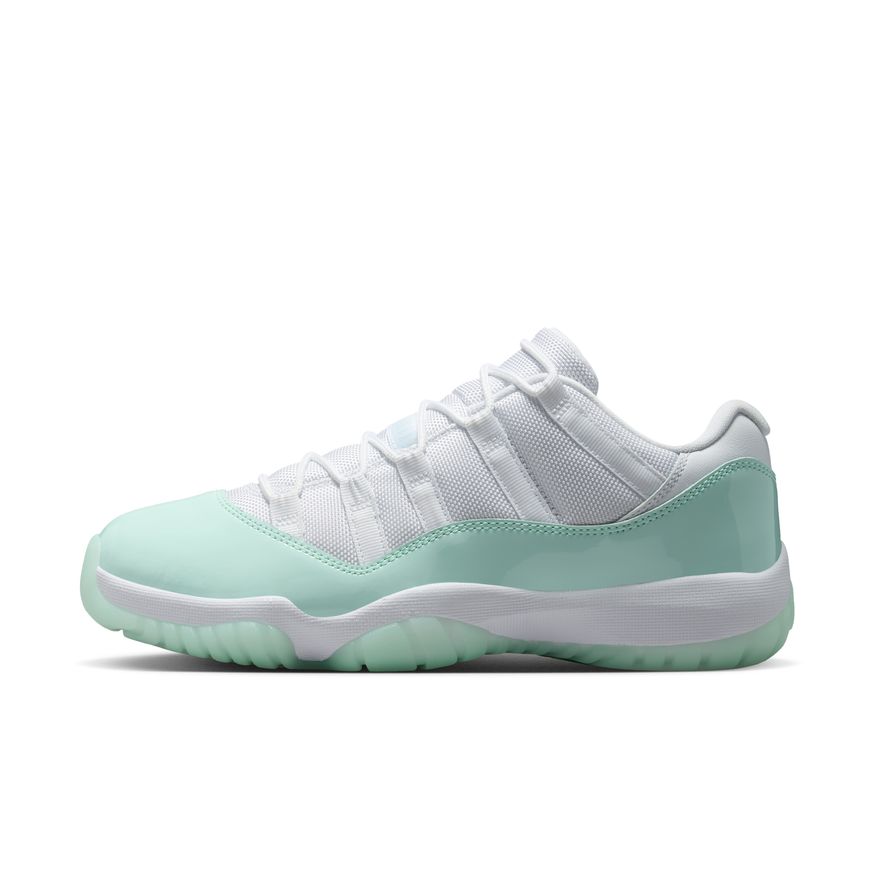 W Air Jordan 11 Retro Low "Igloo" AH7860-103