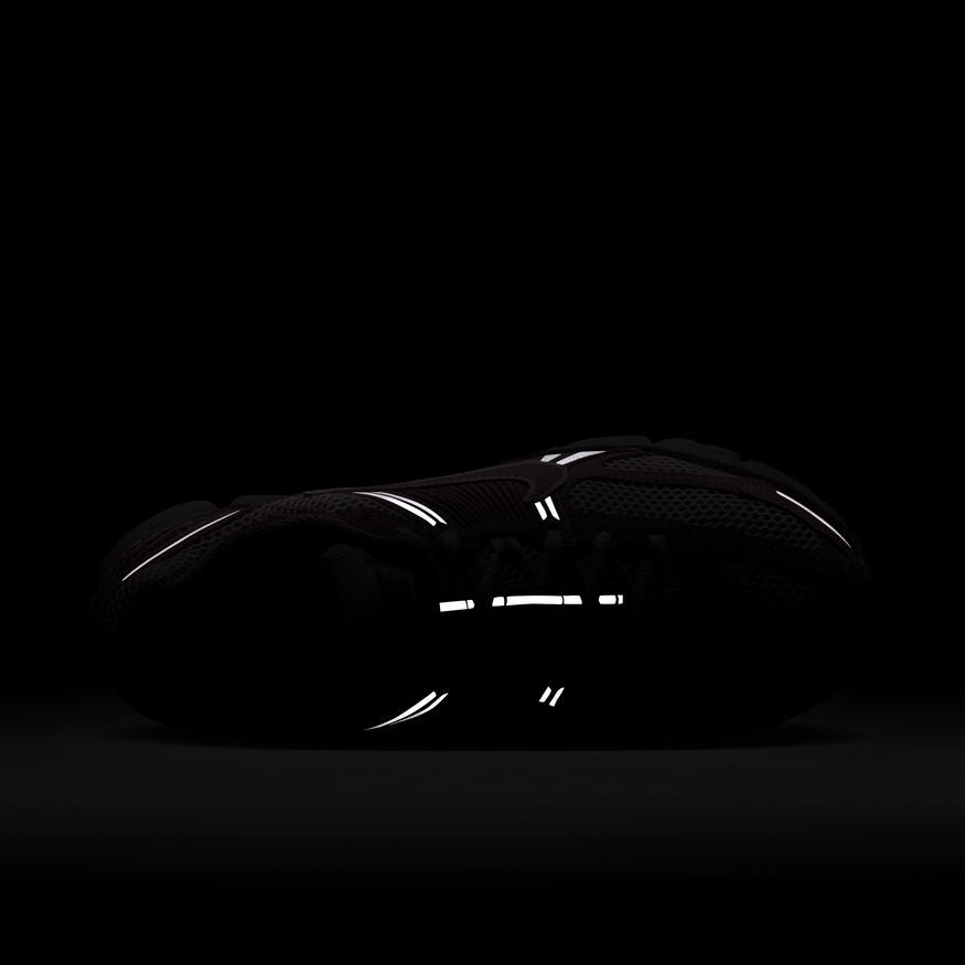 W Nike Zoom Vomero 5 FJ2028-600