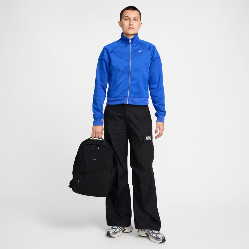 Nike Aura HF7007-010