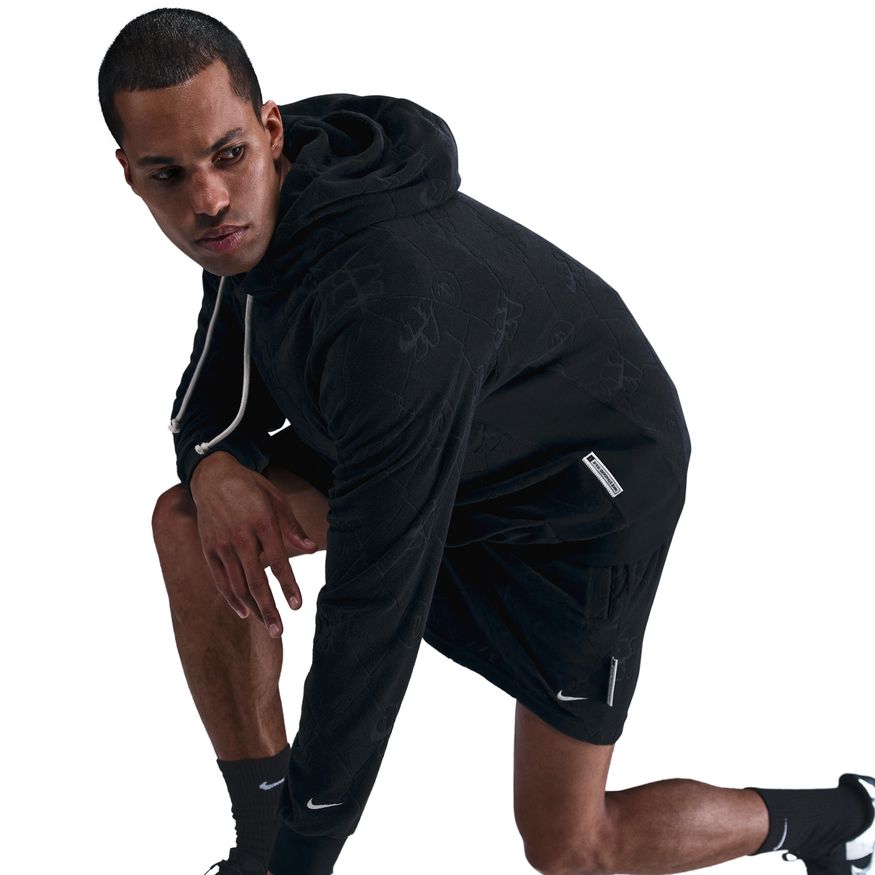 M Nike Standard Issue HJ4223-010