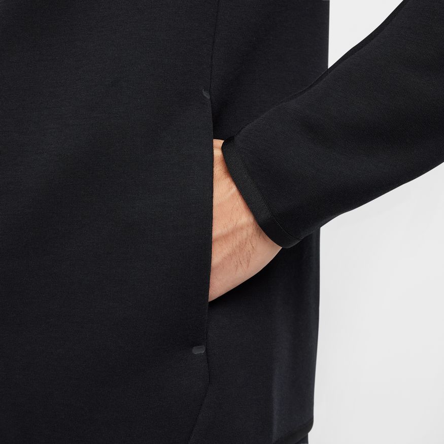 M Nike Tech HV0949-010