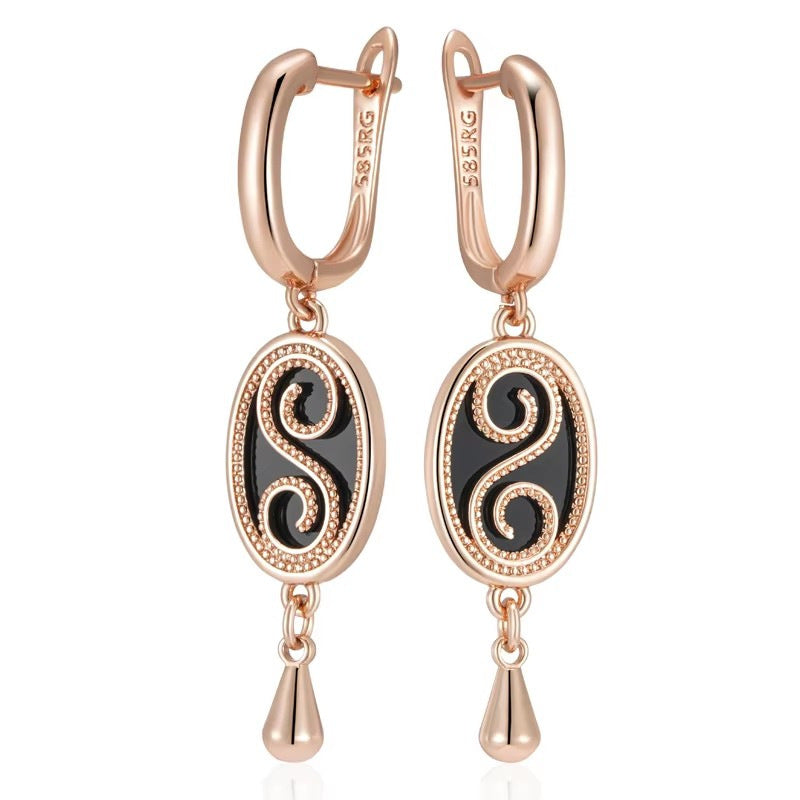 Hollow Pattern Heart-shaped Earrings For Women