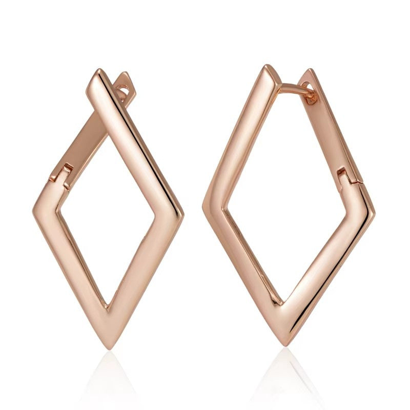 Hollow Pattern Heart-shaped Earrings For Women