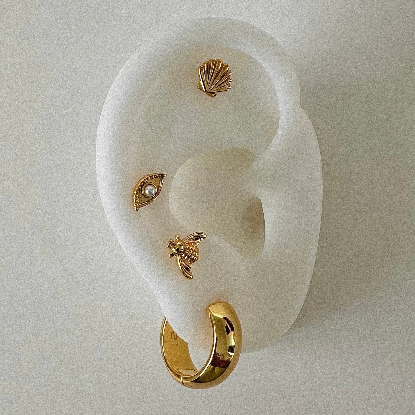 Bee Studs