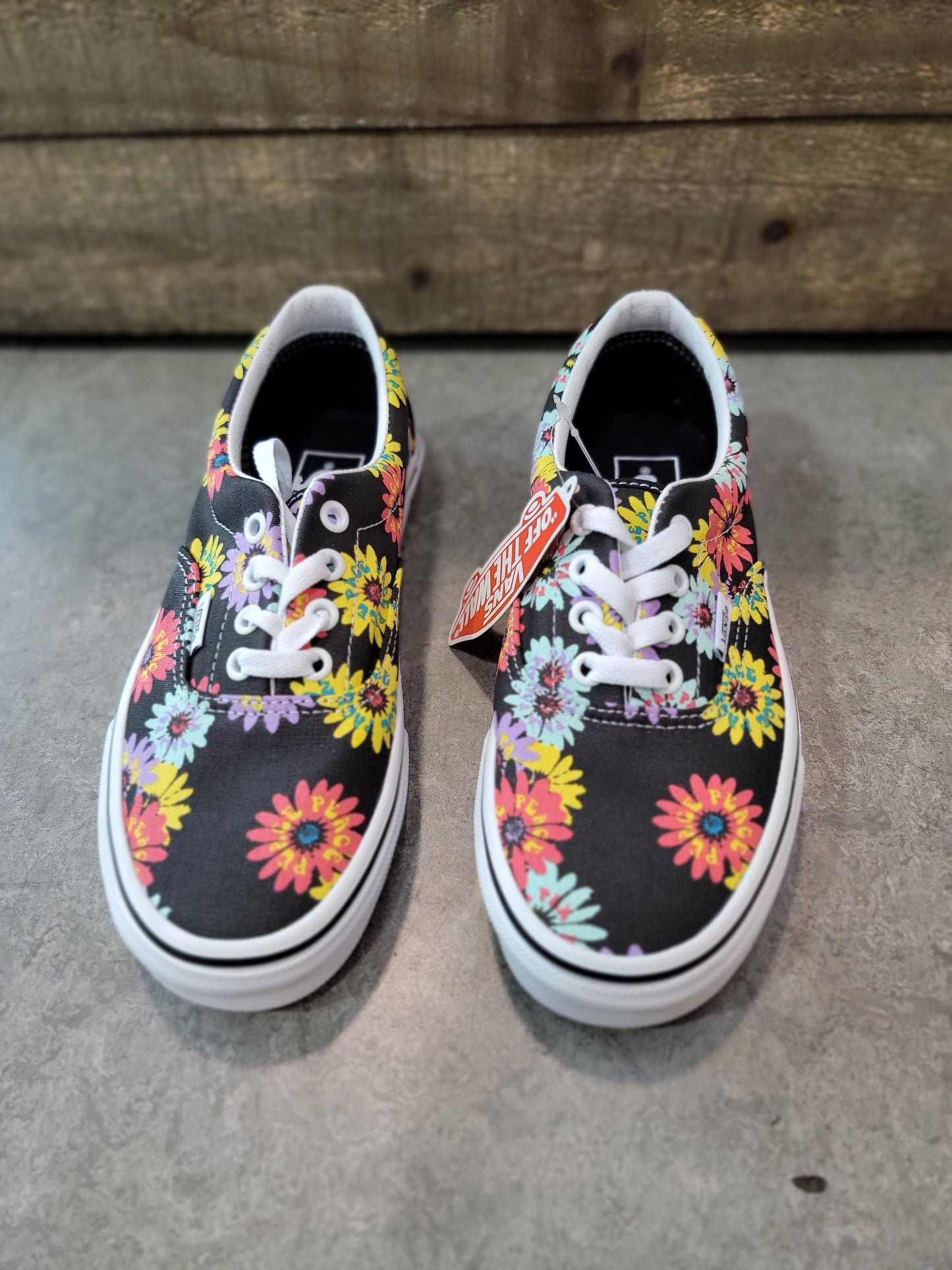 UA Era PEACE VN0A5KX5NX01