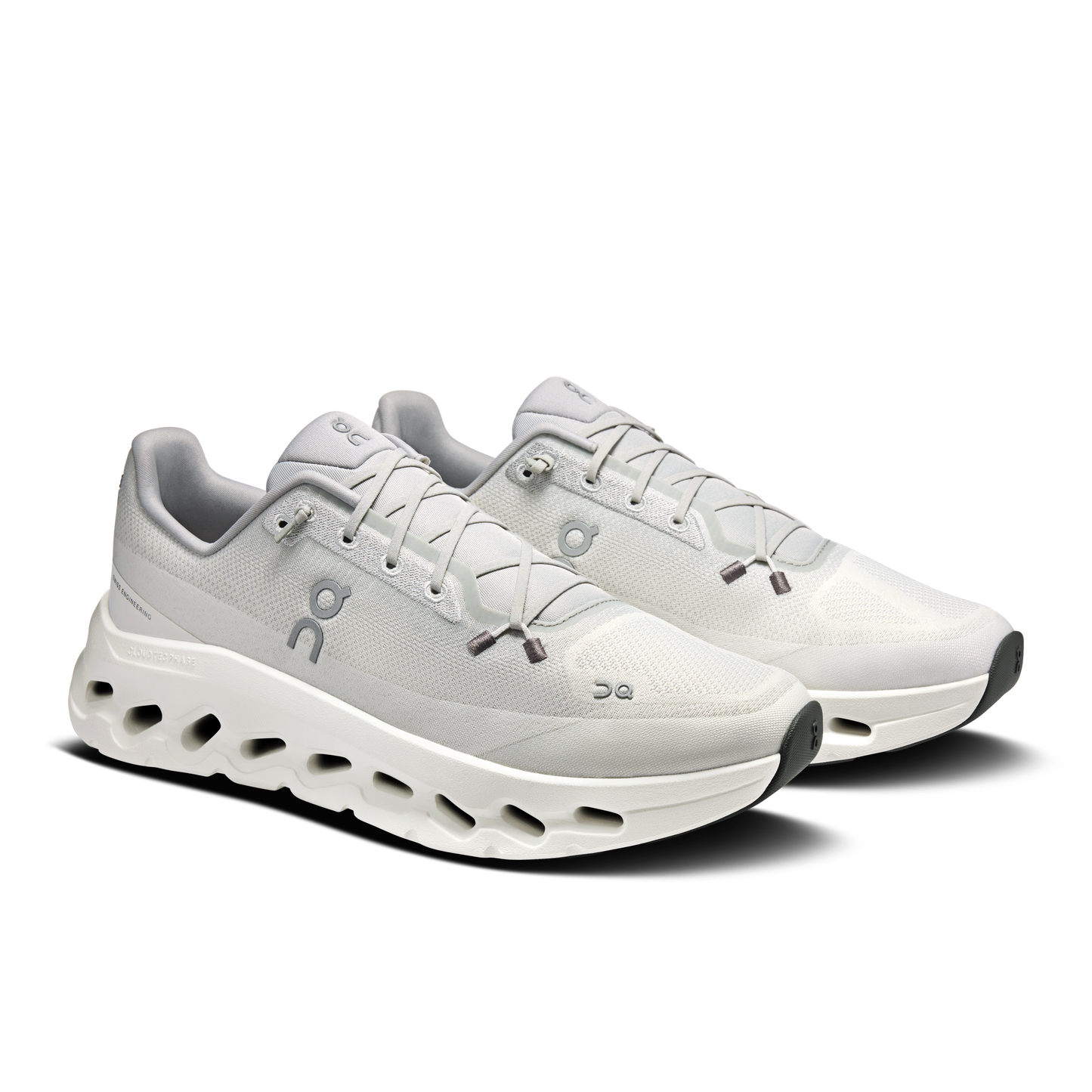 M On Cloudtilt 3ME10103740