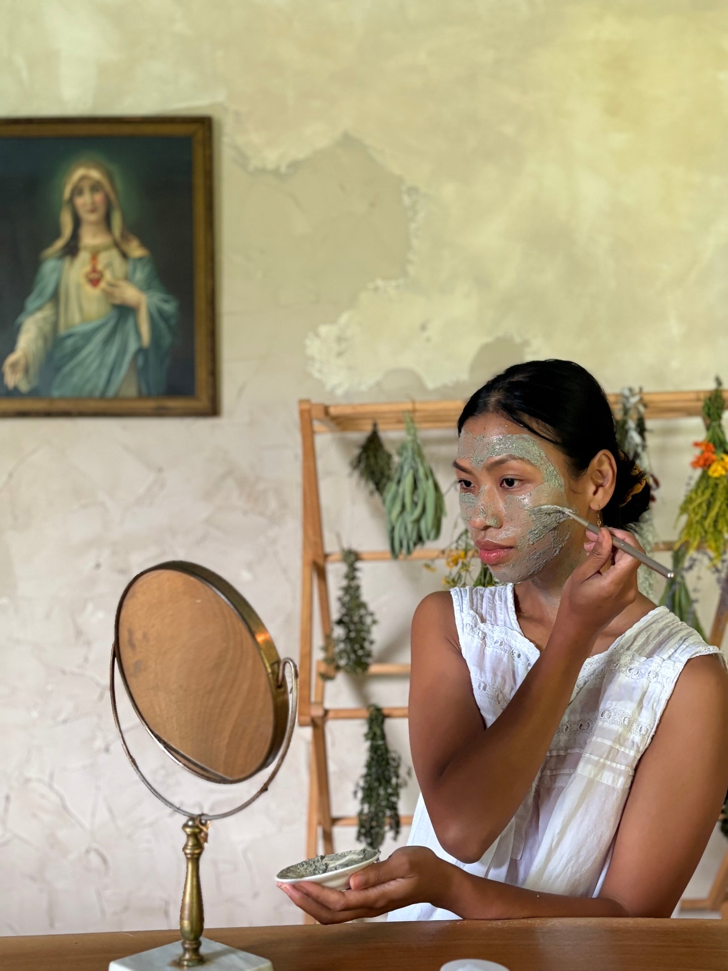 HERBAL MUD CLAY MASK