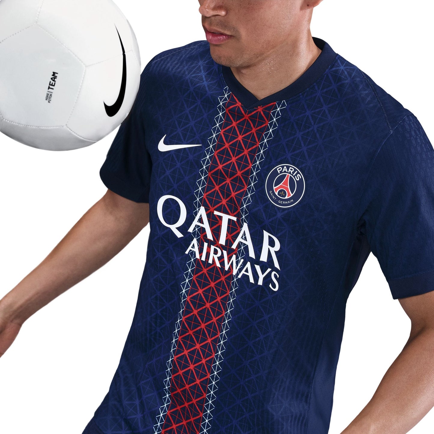 M Paris Saint-Germain 2025/26 Match Home HJ4547-411