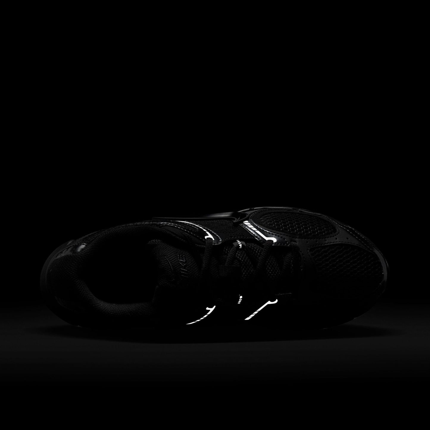 M Nike V5 RNR HJ5228-001