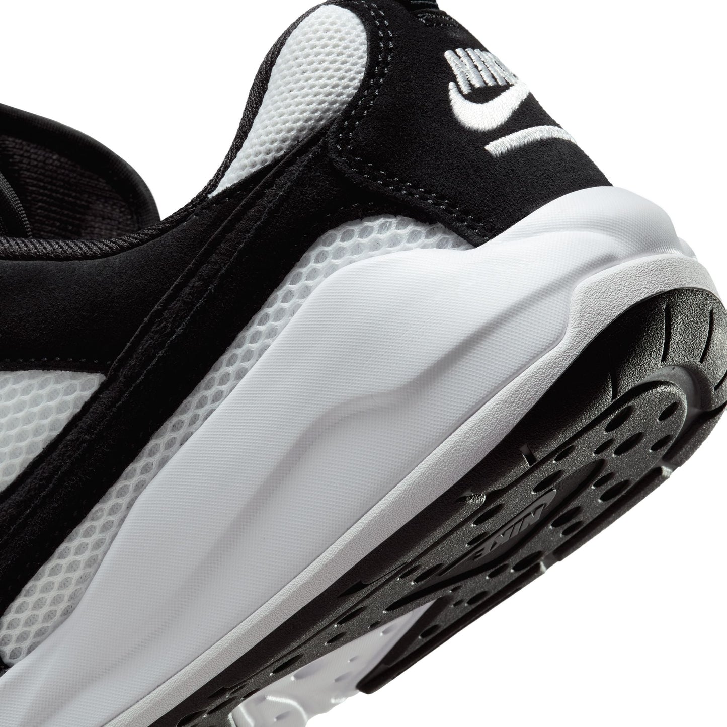 M Jordan CMFT Era HJ6777-001