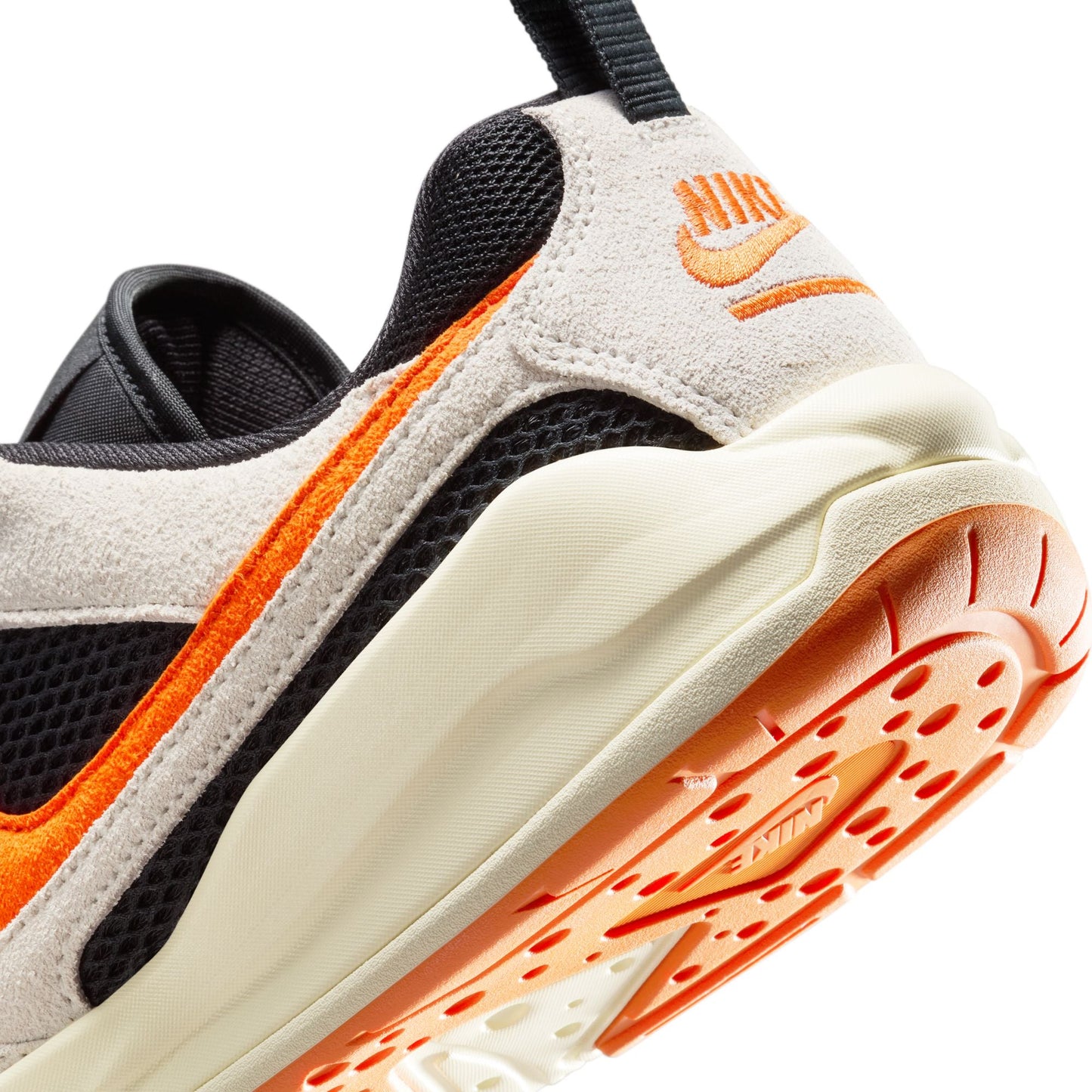 M Jordan CMFT Era HJ6777-018