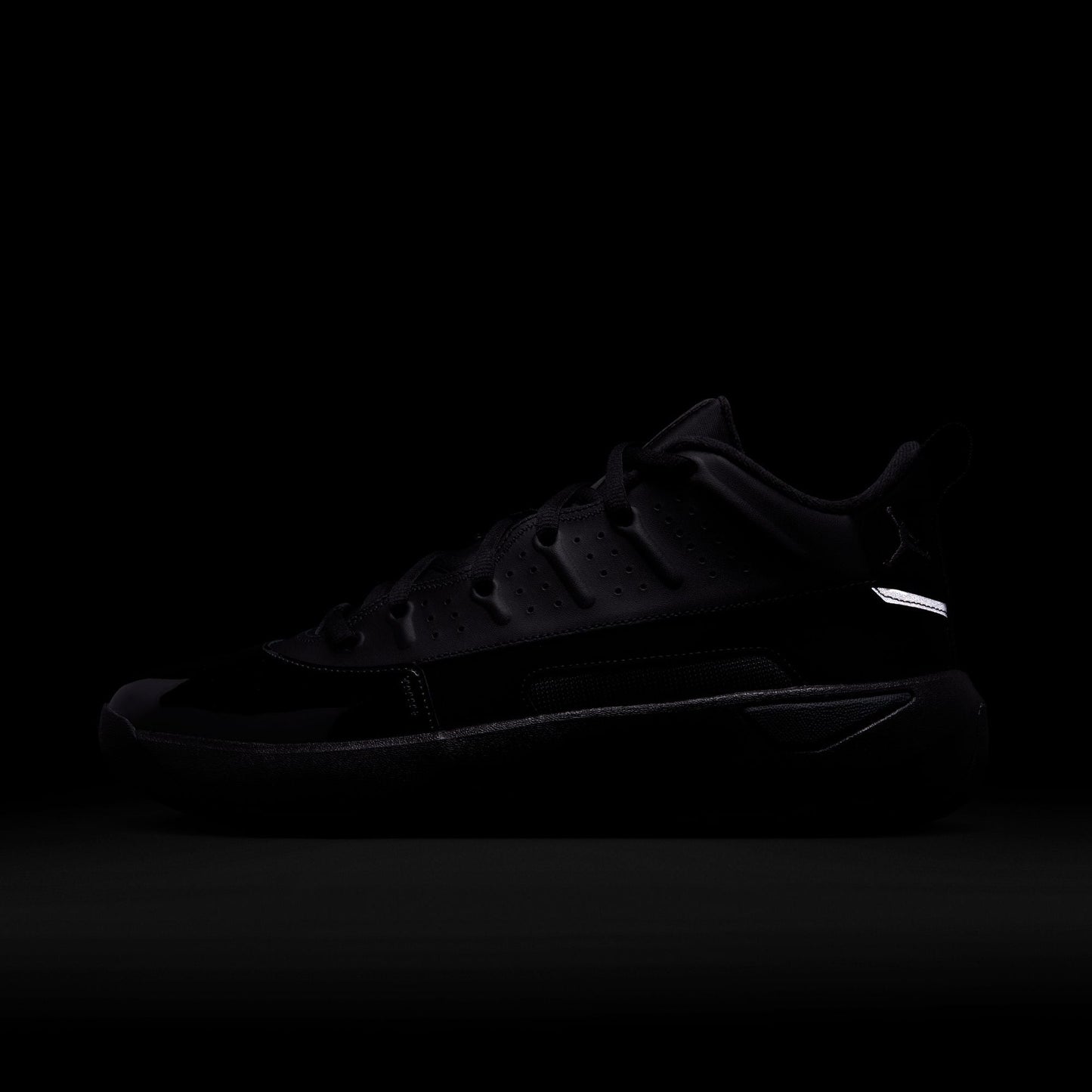 M Jordan Max Aura 7 HQ2091-001