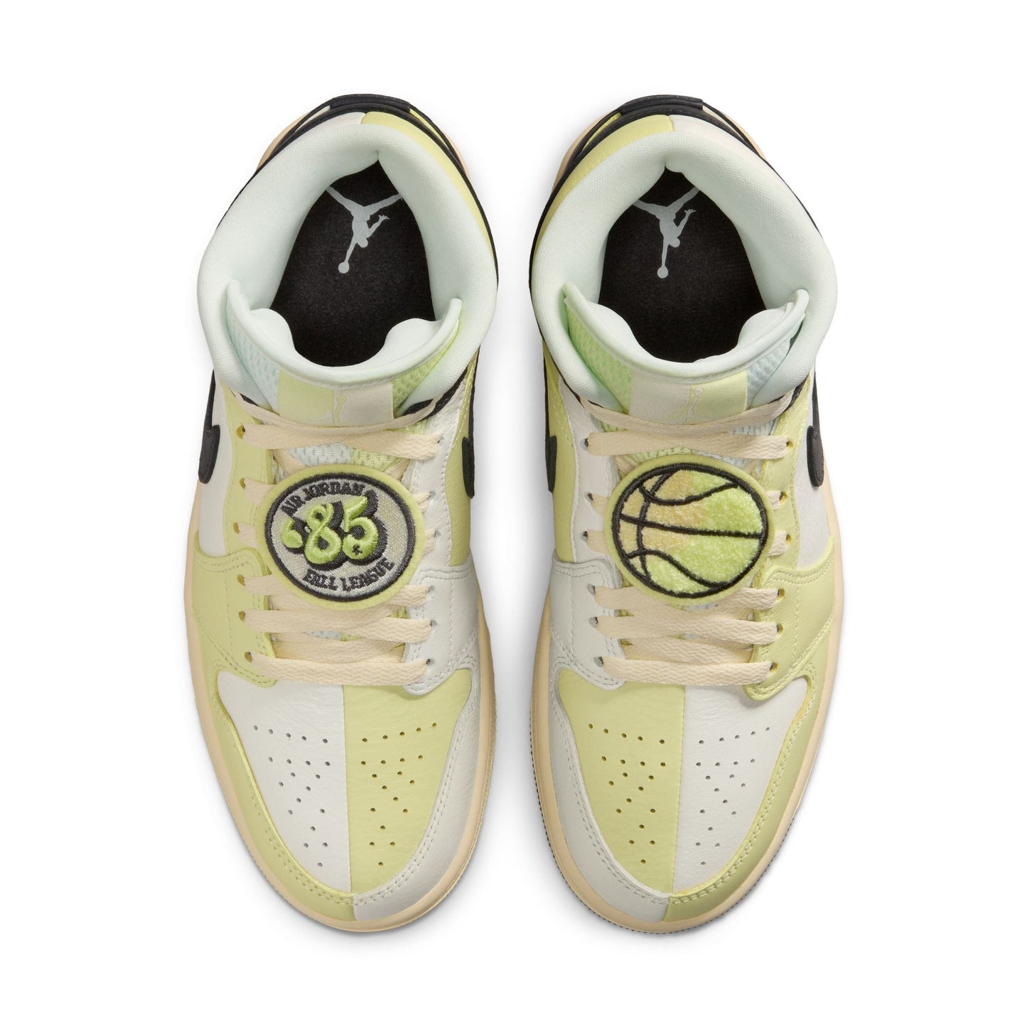 W Air Jordan 1 Mid SE HQ3008-130