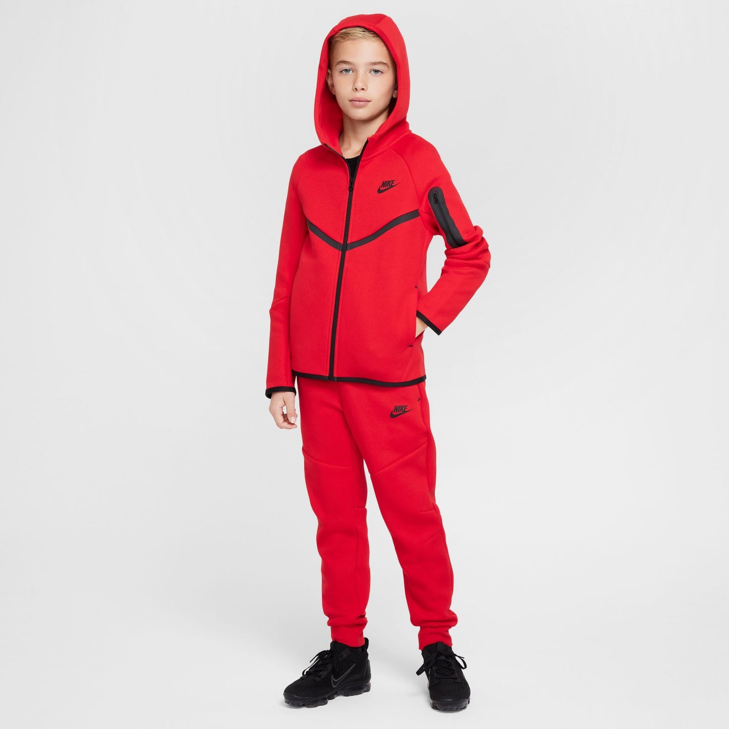 Y Nike Sportswear Tech Fleece HV5867-657