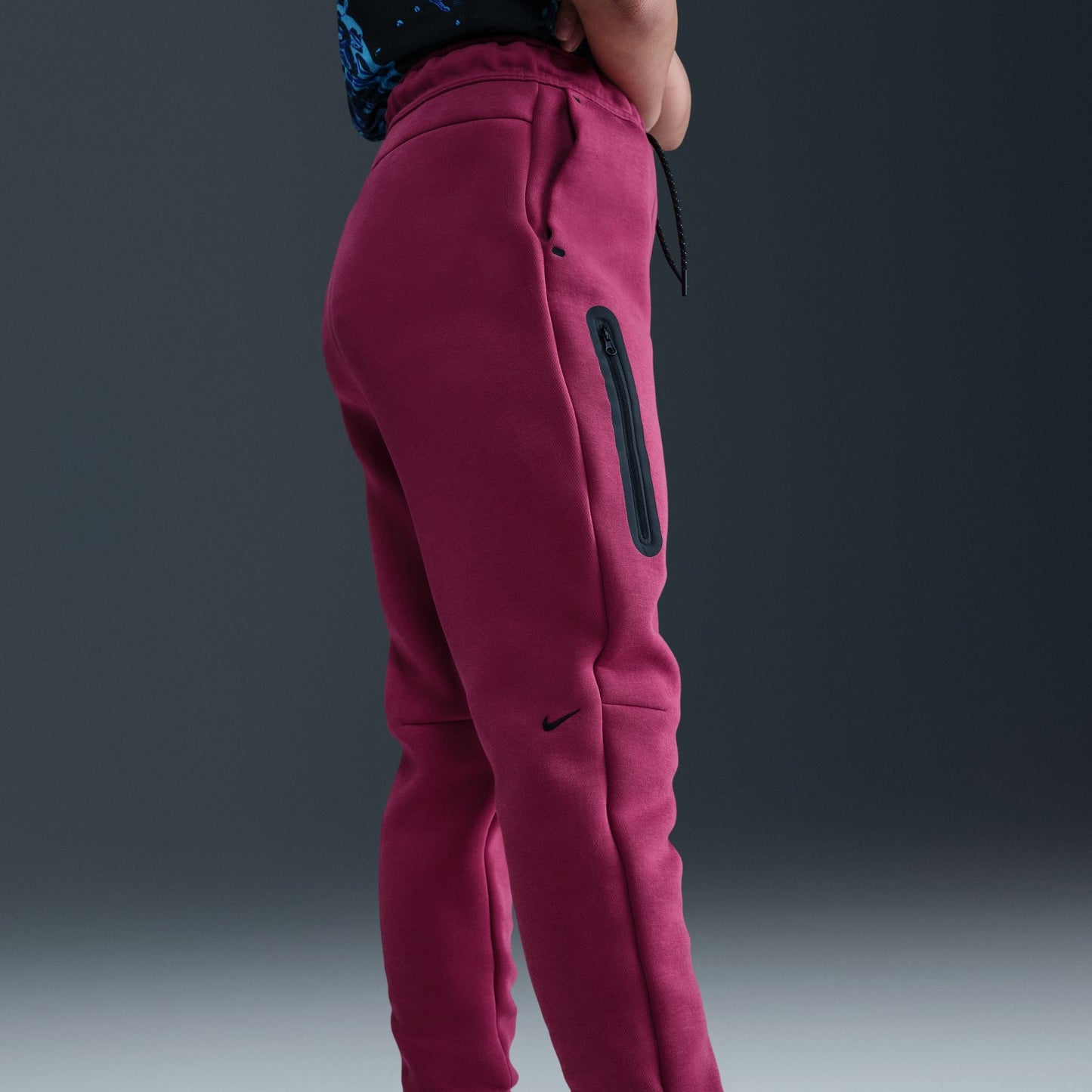 Y Nike Sportswear Tech Fleece HV8698-634