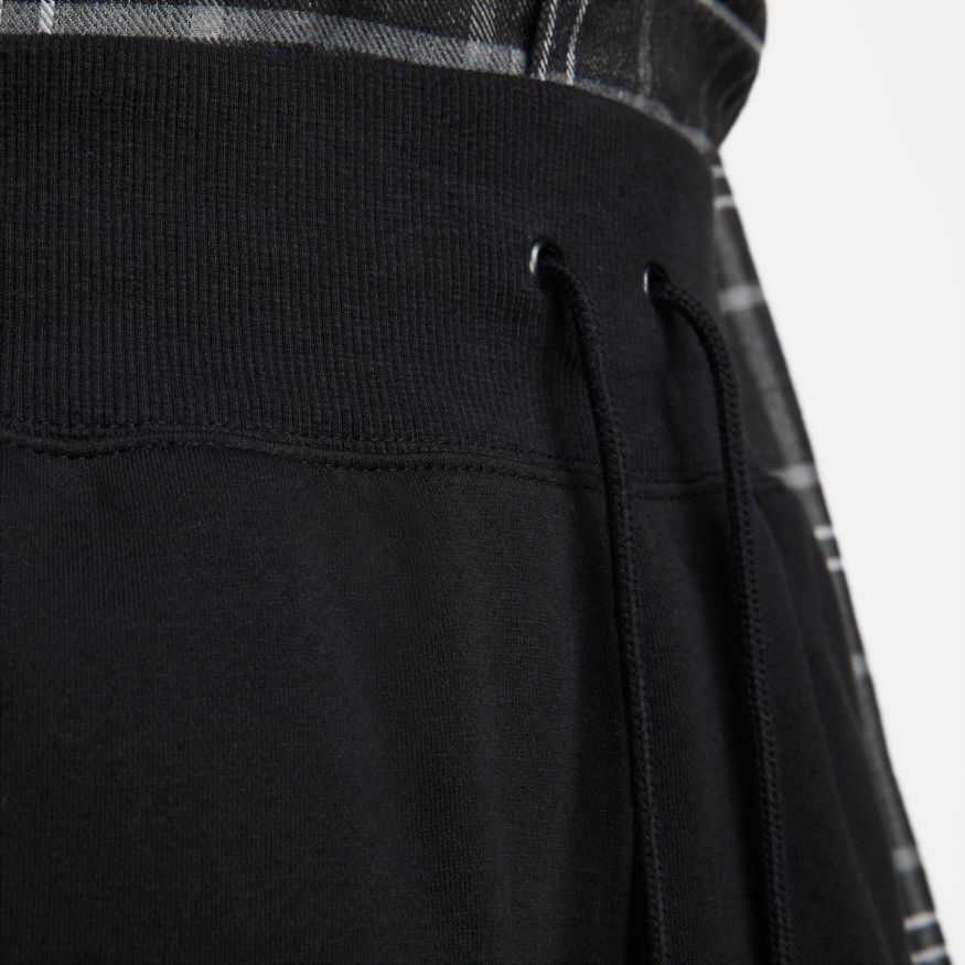 W NSW PHNX FLC HR SHRT BAL DQ5717-010