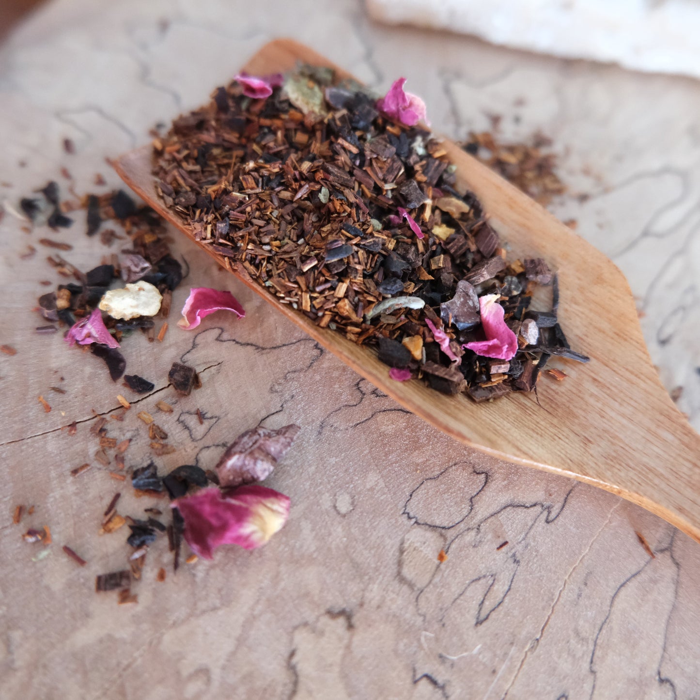 THE ECSTASY OF MARY MAGDALENE | sensuous spiced vanilla + rose rooibos