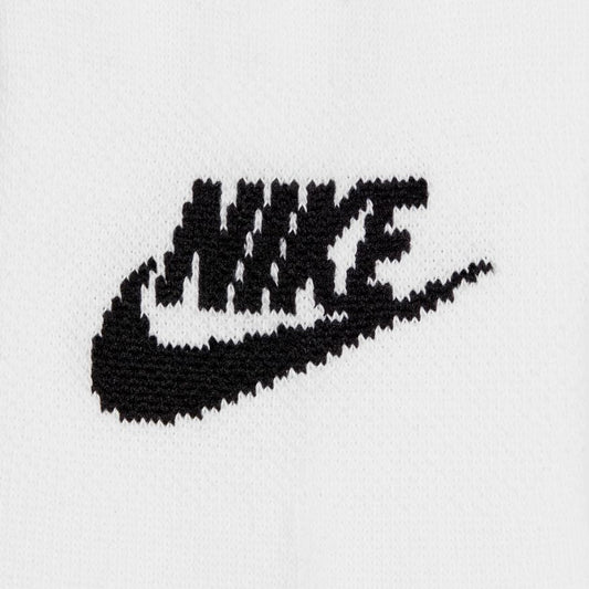 Nike Sportswear Everyday Essential DX5075-100