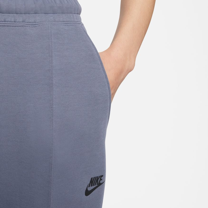 Nike Sportswear Tech Fleece FB8330-003