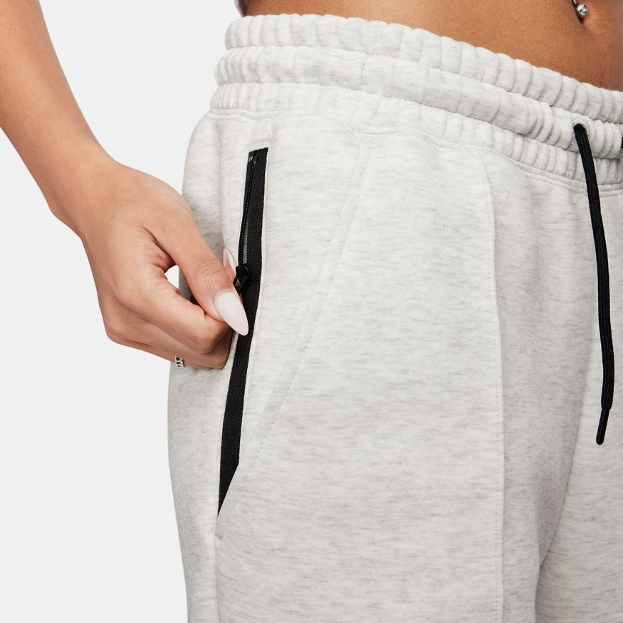 W NSW TCH FLC MR JGGR FB8330-013