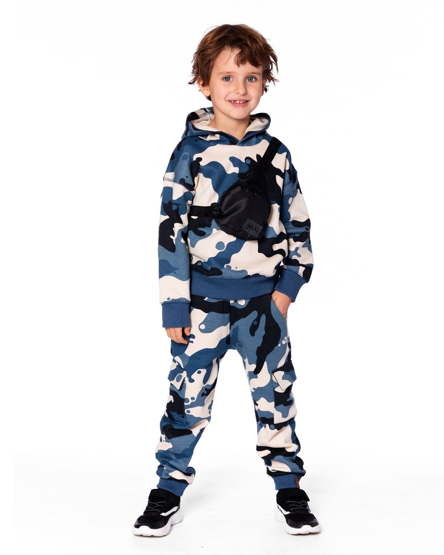 Hooded Fleece Sweatshirt With Crossbody Bag Blue Camouflage