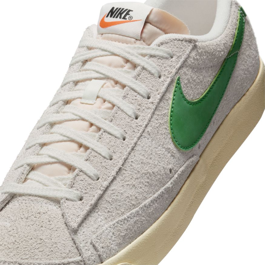 M Nike Blazer Low '77 Premium HF3158-101
