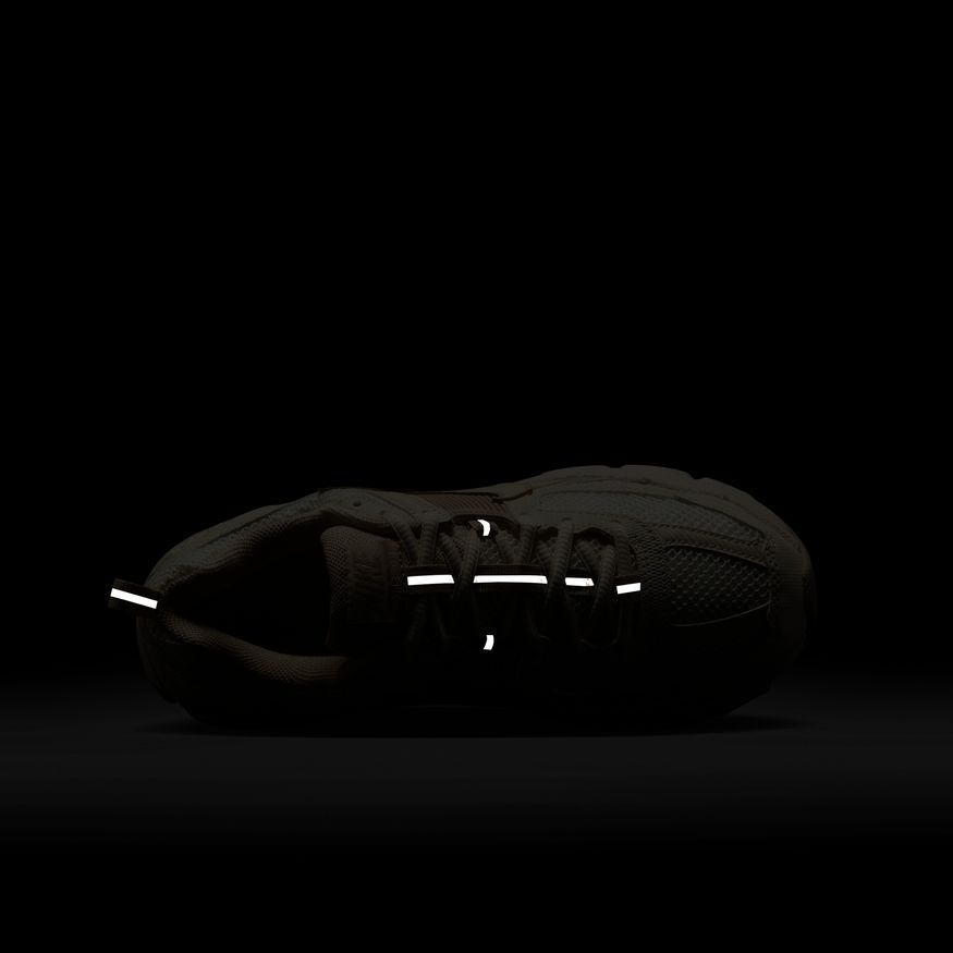 Y Nike Vomero 5 HF6998-106