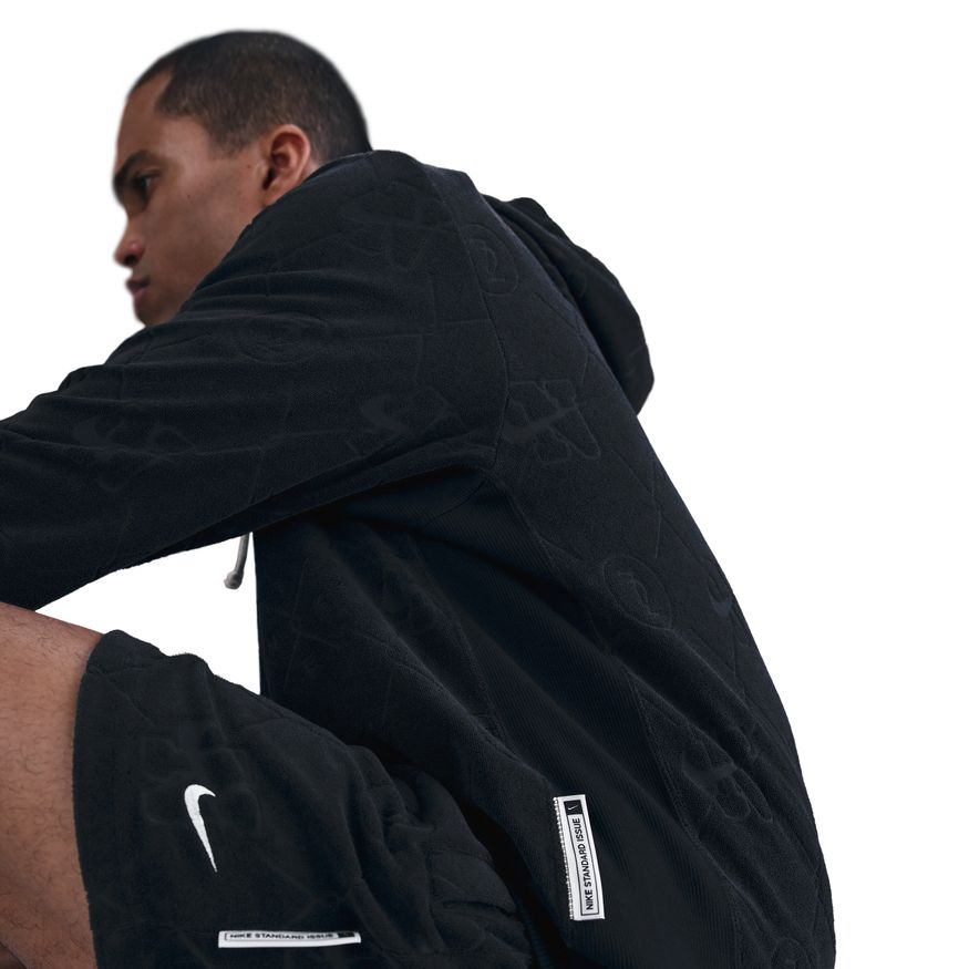 M Nike Standard Issue HJ4223-010