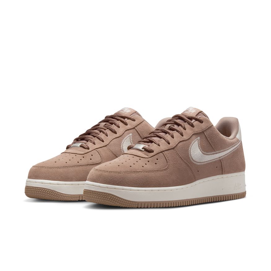 M Nike Air Force 1 '07 LV8 HJ4465-200