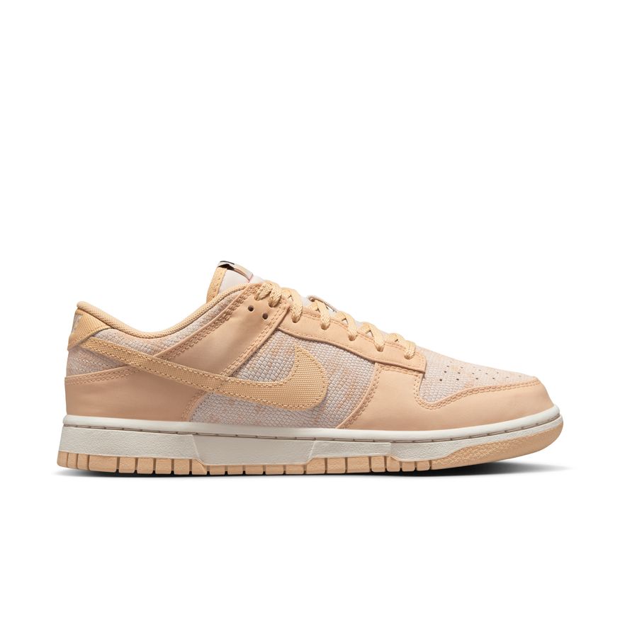 W Nike Dunk Low HJ5777-101