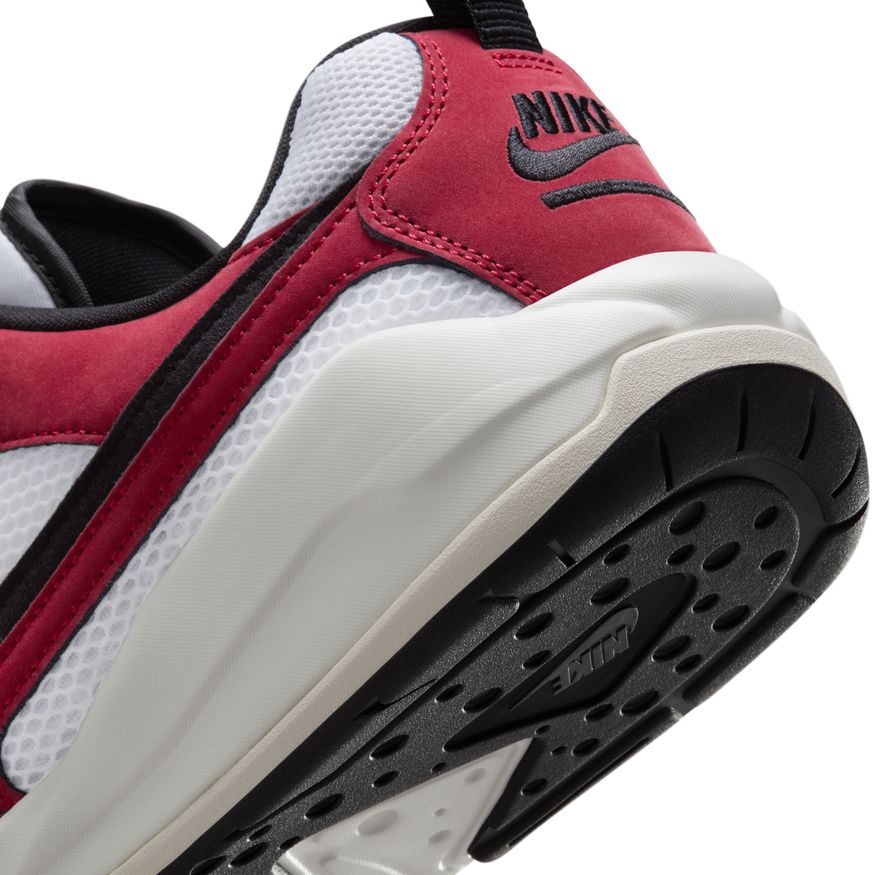 M Jordan CMFT Era HJ6777-106