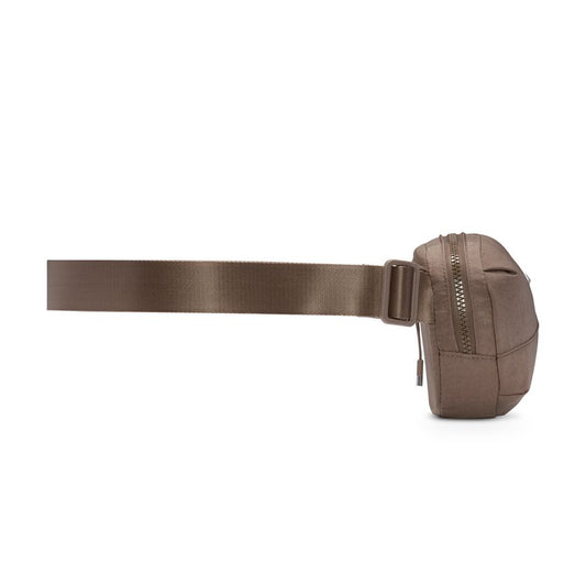 Nike Aura HM6120-214