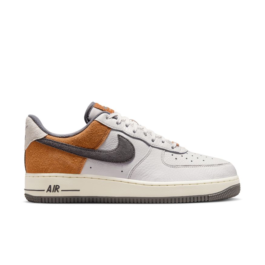 M Nike Air Force 1 '07 LV8 IB7718-030