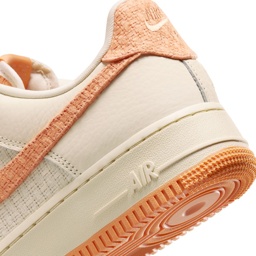 W Nike Air Force 1 '07 IB7944-113