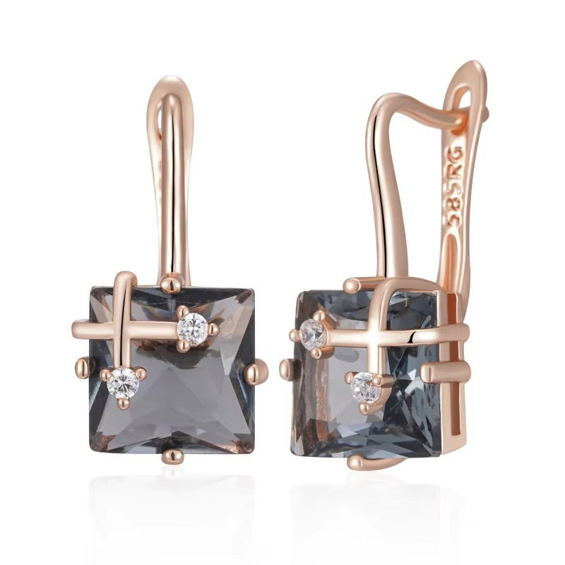 Hollow Pattern Heart-shaped Earrings For Women