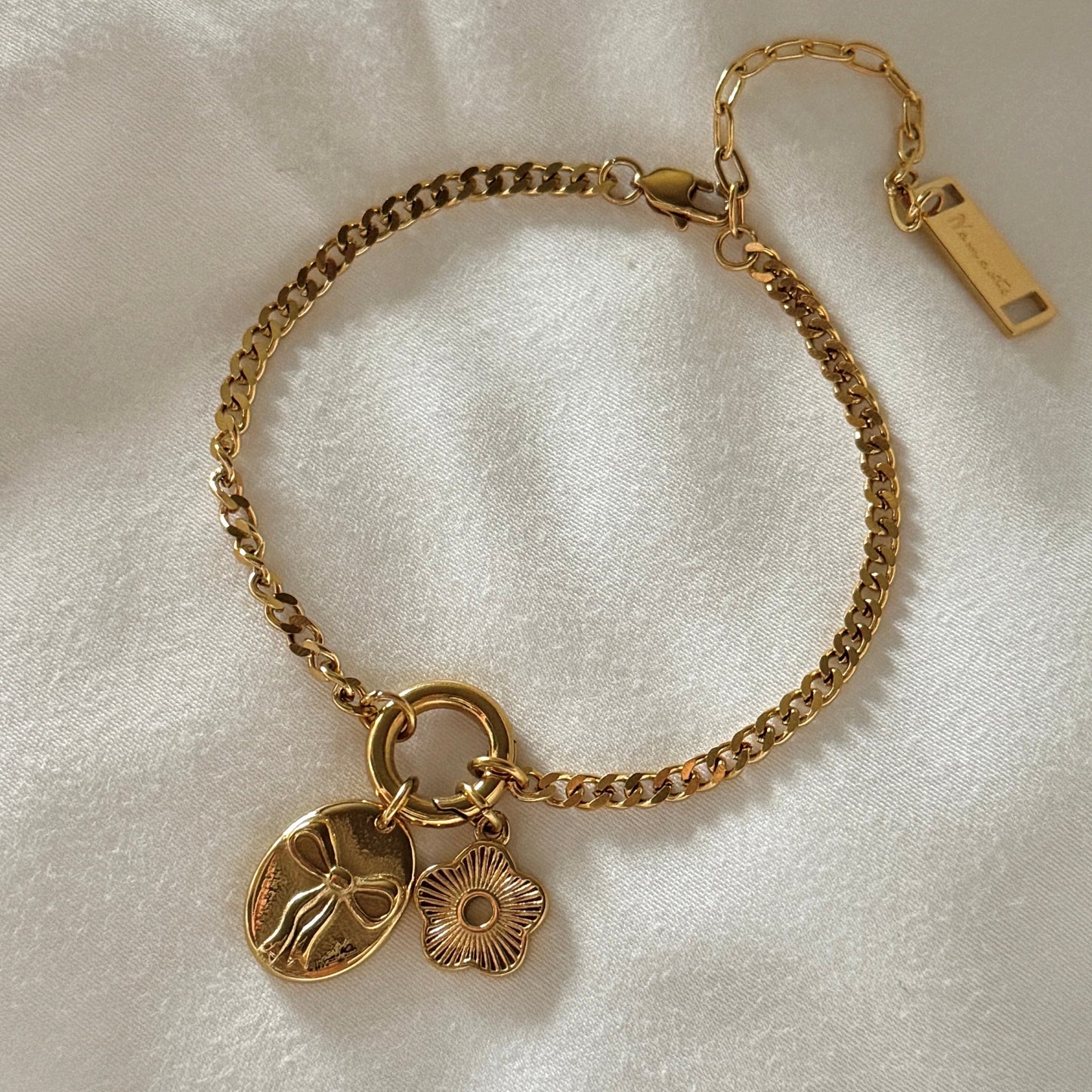 Bow and Flower Bracelet- Gold