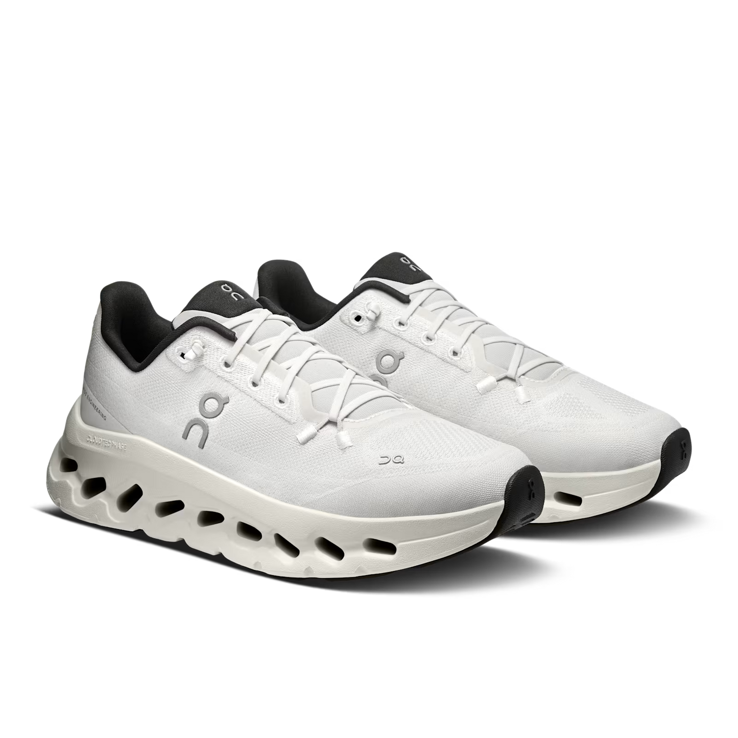 W On Cloudtilt 3WE10052531