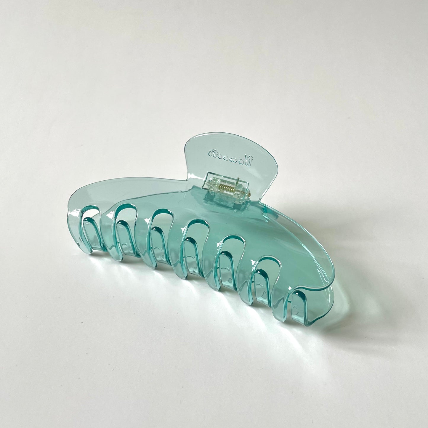 Becca Jumbo Claw Clip