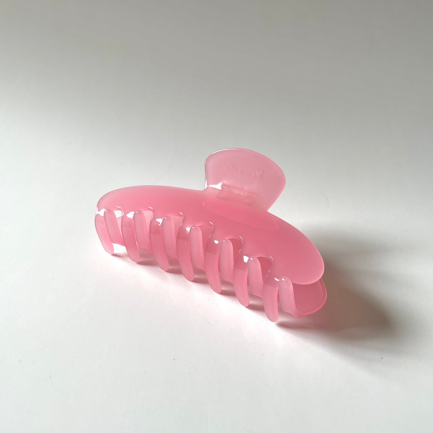 Becca Jumbo Claw Clip